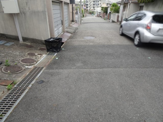 【前面道路含む現地写真】 | 川西市寺畑２丁目10の6　建築条件無土地