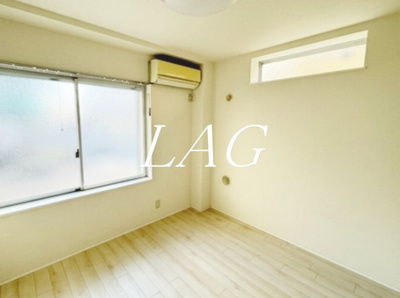 【居間・リビング】 | b'CASA東日暮里 | 洋室のお部屋です。