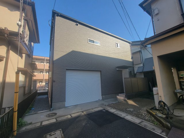 里ガレージ付新築戸建