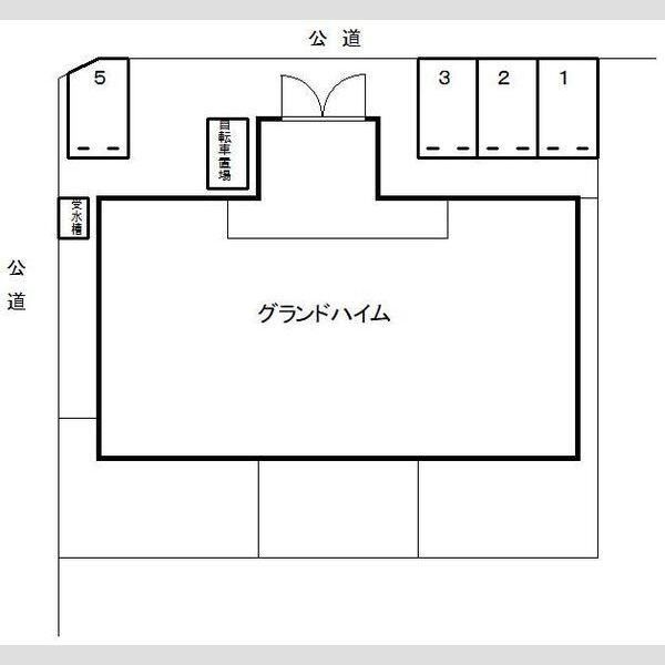 グランドハイムの駐車場