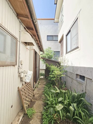 【庭】 | 寺町211番1貸家