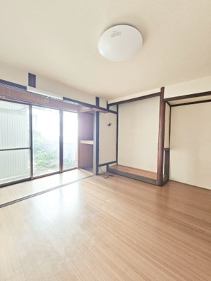 【居間・リビング】 | 寺町211番1貸家