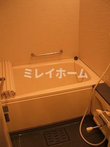 クリオレジダンス大森WESTの浴室|同建物内別のお部屋の参考写真になります。