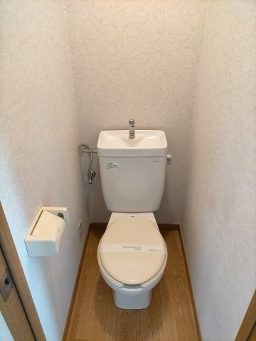 府中市紅葉丘３丁目の賃貸マンションの浴室
