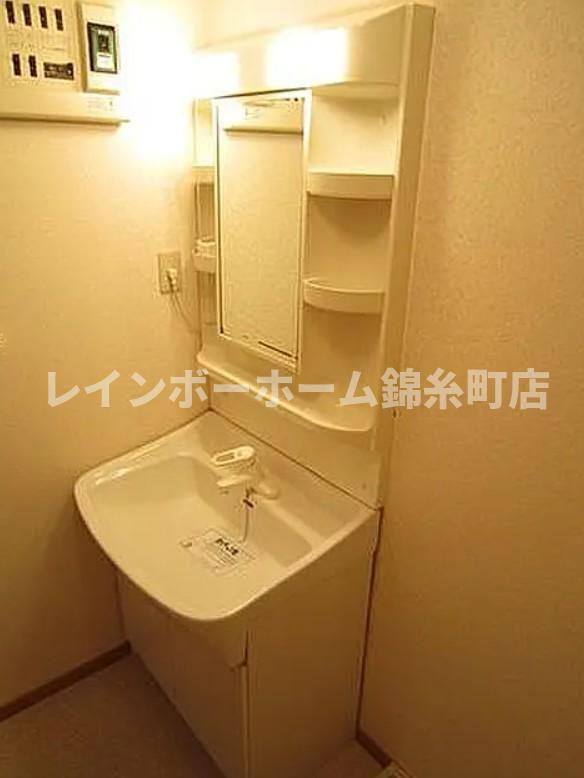 エルンテの独立洗面台|※別部屋参照写真となります。