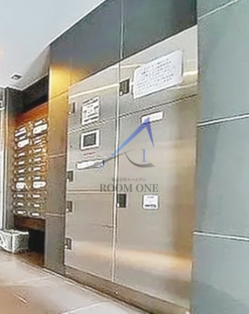 AZEST横浜山王のその他共用部分|宅配ボックスです。