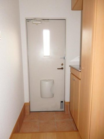 リバ－サイド北斗の玄関|きれいな玄関です