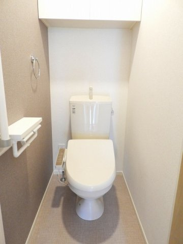 アールコートⅠのトイレ|落ち着いたトイレです