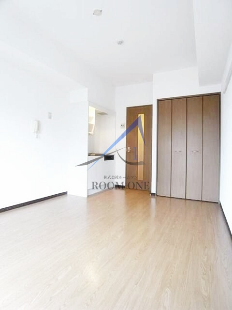 ジュネ本郷の居間・リビング|洋室のお部屋です。