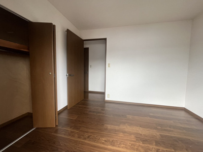 【洋室】 | サーパス高須二番館