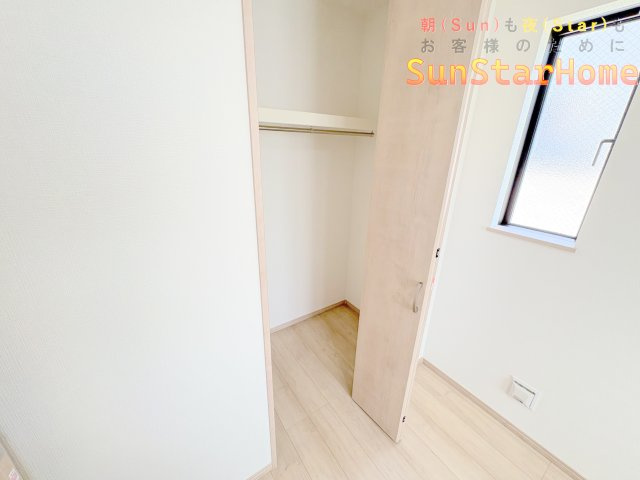 【サンスターホーム】青梅市新町5丁目　新築E号棟の収納