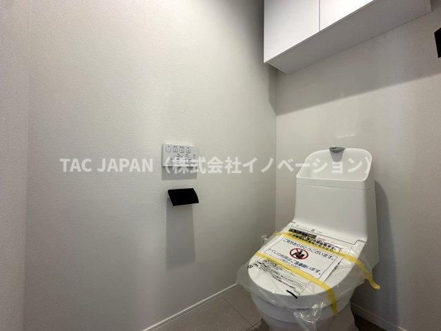 ディアハイム浅草のトイレ|洗練されたデザインと落ち着いた色調が生む、清潔感あふれる上質な空間。使い心地にこだわった、快適で心地よいパウダールーム。
