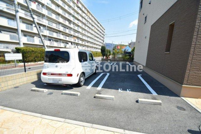 【駐車場】 | メゾンソレイユ