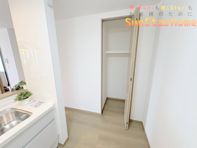 【サンスターホーム】青梅市新町5丁目　新築F号棟の収納