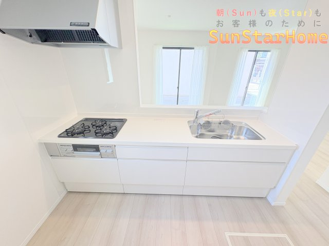 【サンスターホーム】青梅市新町5丁目　新築C号棟のキッチン