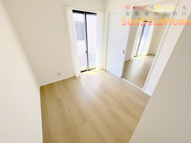 【サンスターホーム】青梅市新町5丁目　新築B号棟の洋室
