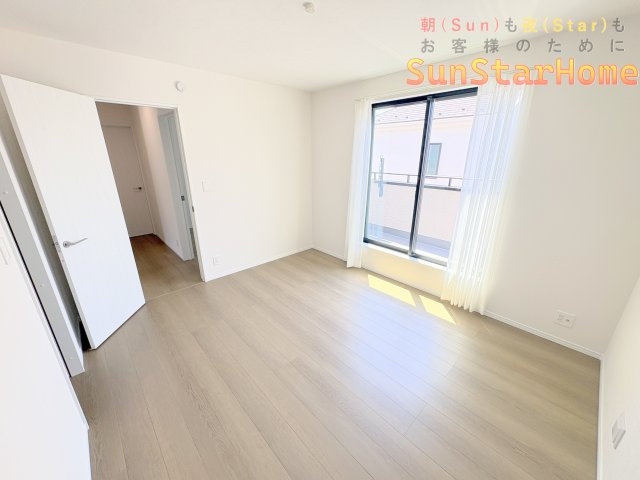 【サンスターホーム】青梅市新町5丁目　新築B号棟の洋室