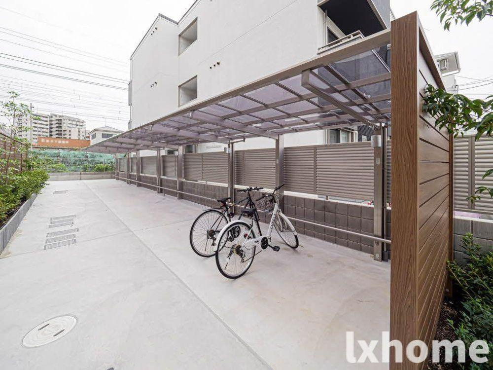 シャーメゾンステージ茨木春日の駐車場|駐車場完備です