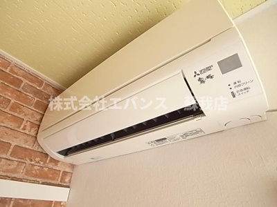 【設備】 | コーポ葛城 | エアコン1基完備