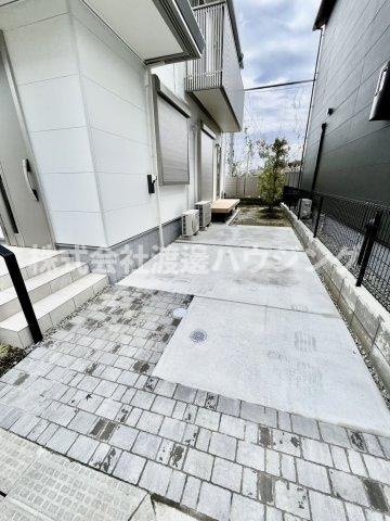 SEKISUIHOUSEnoie 箕面萱野3号地の駐車場