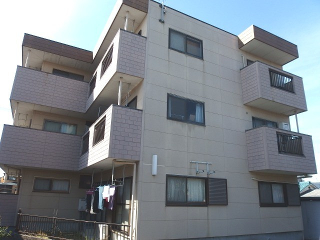 マンションチヨノの外観