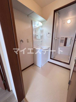 【洗面所】 | ファミリアコーポレーションⅡ | 別部屋写真使用