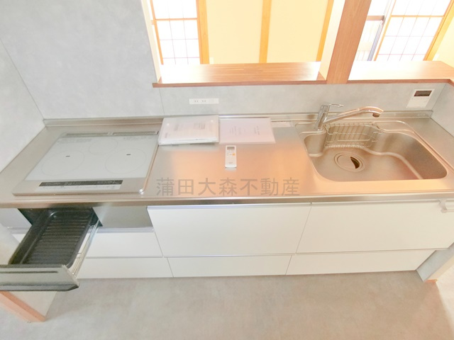 西蒲田3丁目戸建のキッチン
