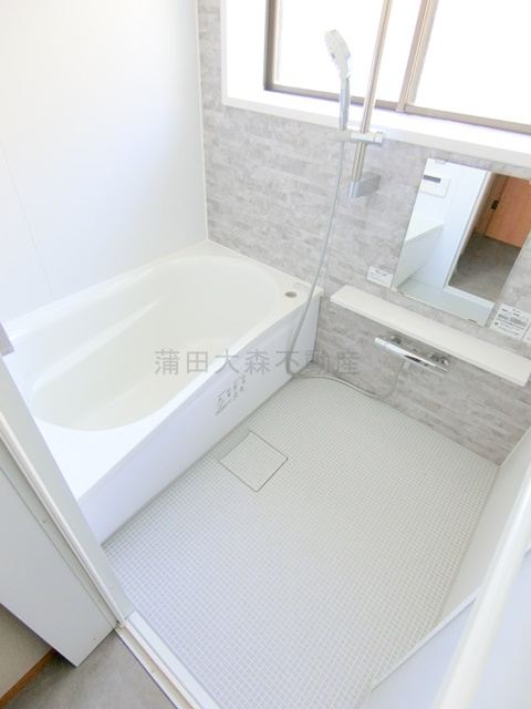 西蒲田3丁目戸建の浴室