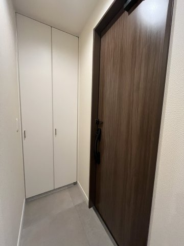 【玄関】 | ELYSEE HATSUDAI | フラットで使いやすい玄関♪