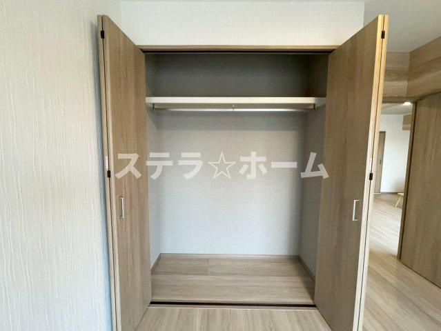 エバーグリーン淀川2号棟の収納|たっぷりとした収納スペースです