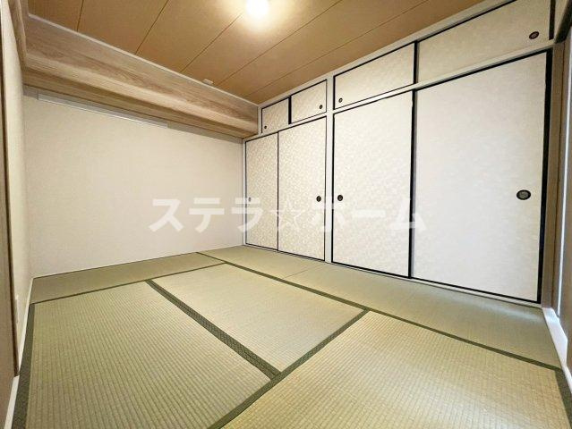エバーグリーン淀川2号棟の和室|和室があると落ち着いた雰囲気になりますね
