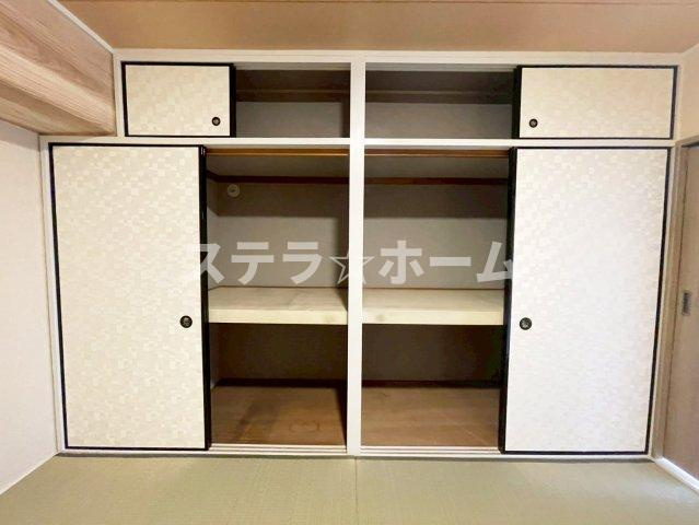 エバーグリーン淀川2号棟の収納|収納のためのスペースです