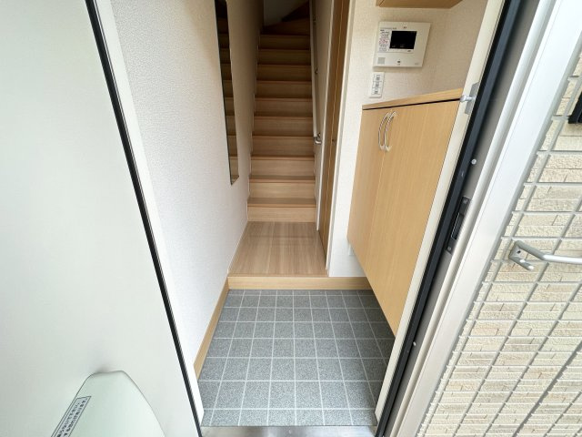 ベガの玄関