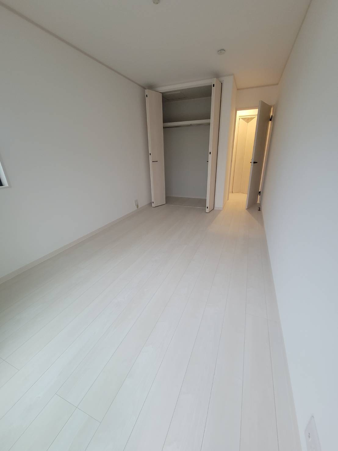 新築戸建貸家　14号の洋室