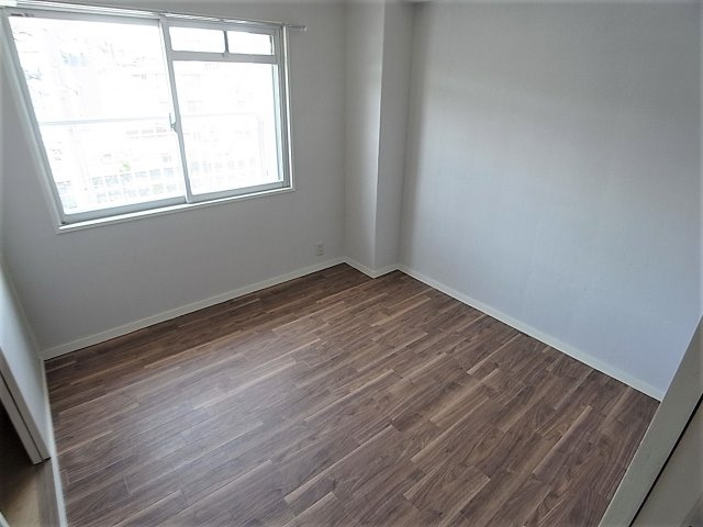ハイツKOYOの洋室|各部屋に窓もあり明るいです