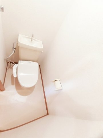 パークシルクのトイレ|清潔感のあるトイレです