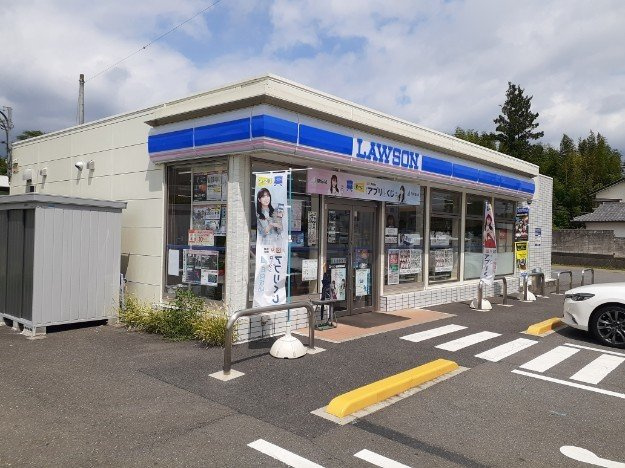 ノイ　レジデンスⅠの周辺|ローソン前橋堀越店まで1400m