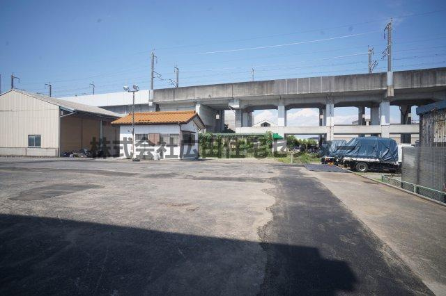 山口貸地（問屋町）の駐車場|広い洗面スペース