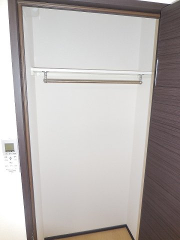 レオネクストＹ４の内装|内装は落ち着いています