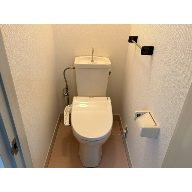 KI CORTのトイレ|落ち着いたトイレです