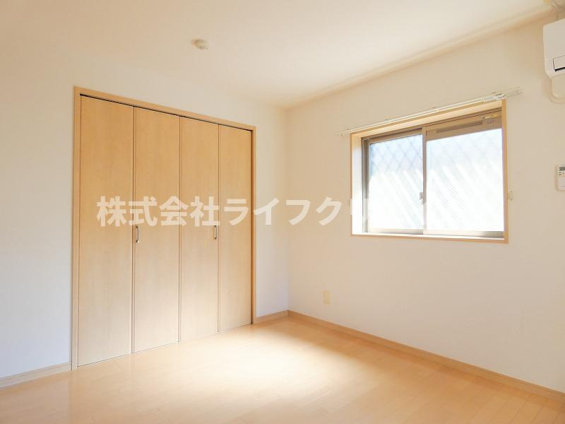 プレミアムコートみなみ野Ⅱの居間・リビング