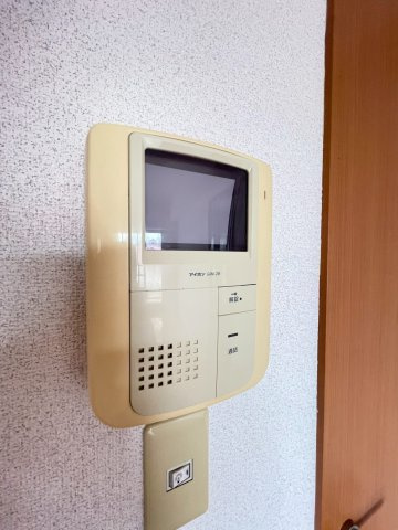 モナ ヴェイルのセキュリティ