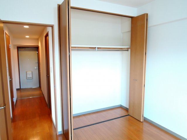 モナ ヴェイルの収納