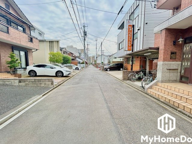 北区上飯田南町1期の前面道路含む現地写真