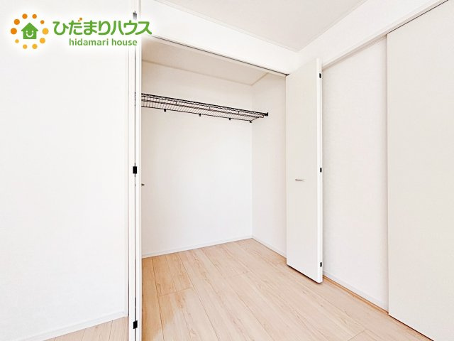 【収納】 | 那珂市瓜連第14　新築戸建　5号棟 | 居室にゆとりが持てる大収納クローゼット付き♪