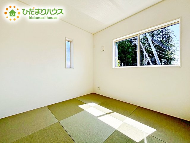 【和室】 | 那珂市瓜連第14　新築戸建　5号棟 | 小さなお子さまのいる方におすすめ！リビング横の和室でお子様が遊んでる様子も確認できます(^^)/
