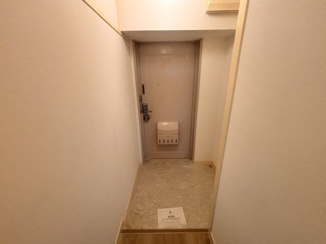 住吉台東住宅3号棟の玄関