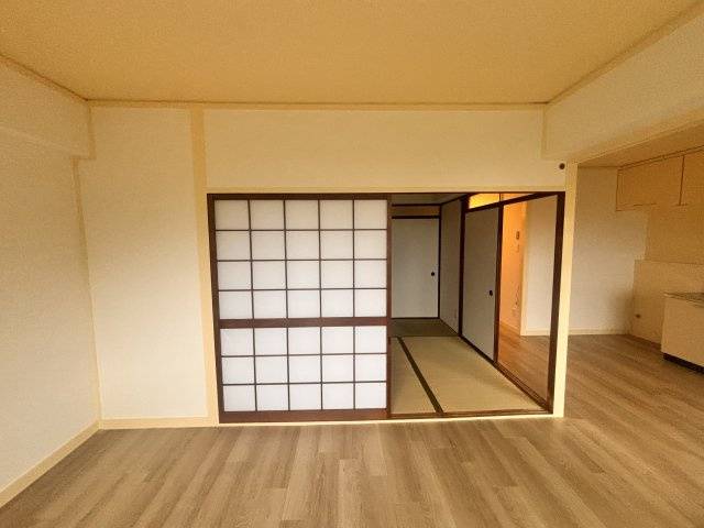 住吉台東住宅3号棟の洋室