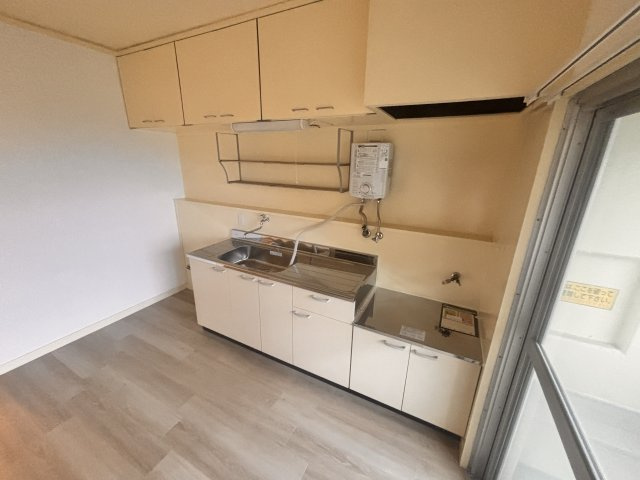住吉台東住宅3号棟のキッチン