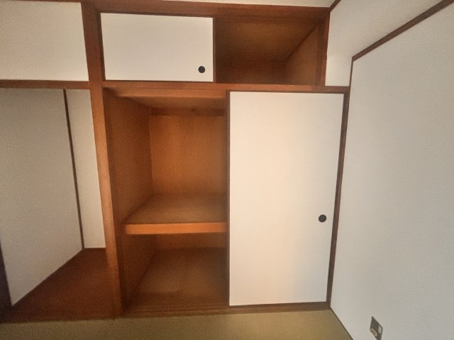 住吉台東住宅3号棟の収納